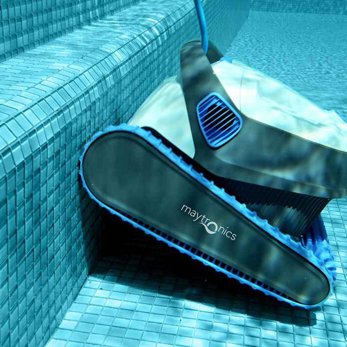 ROBOT LIMPIA PISCINAS DOLPHIN S300i MAYTRONICS